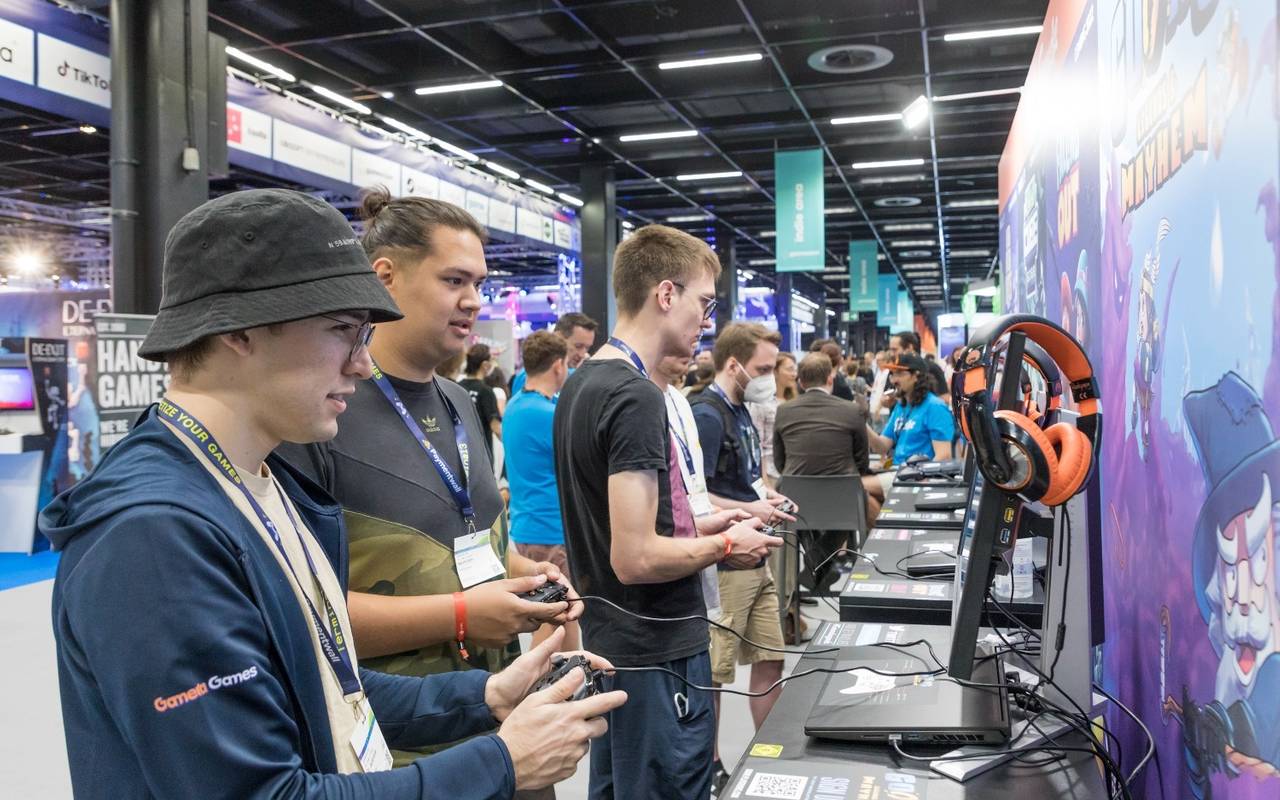 Ein Stand auf der Messe gamescom.