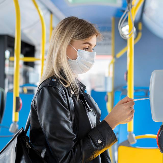 Symbolbild: Maskenpflicht im Bus