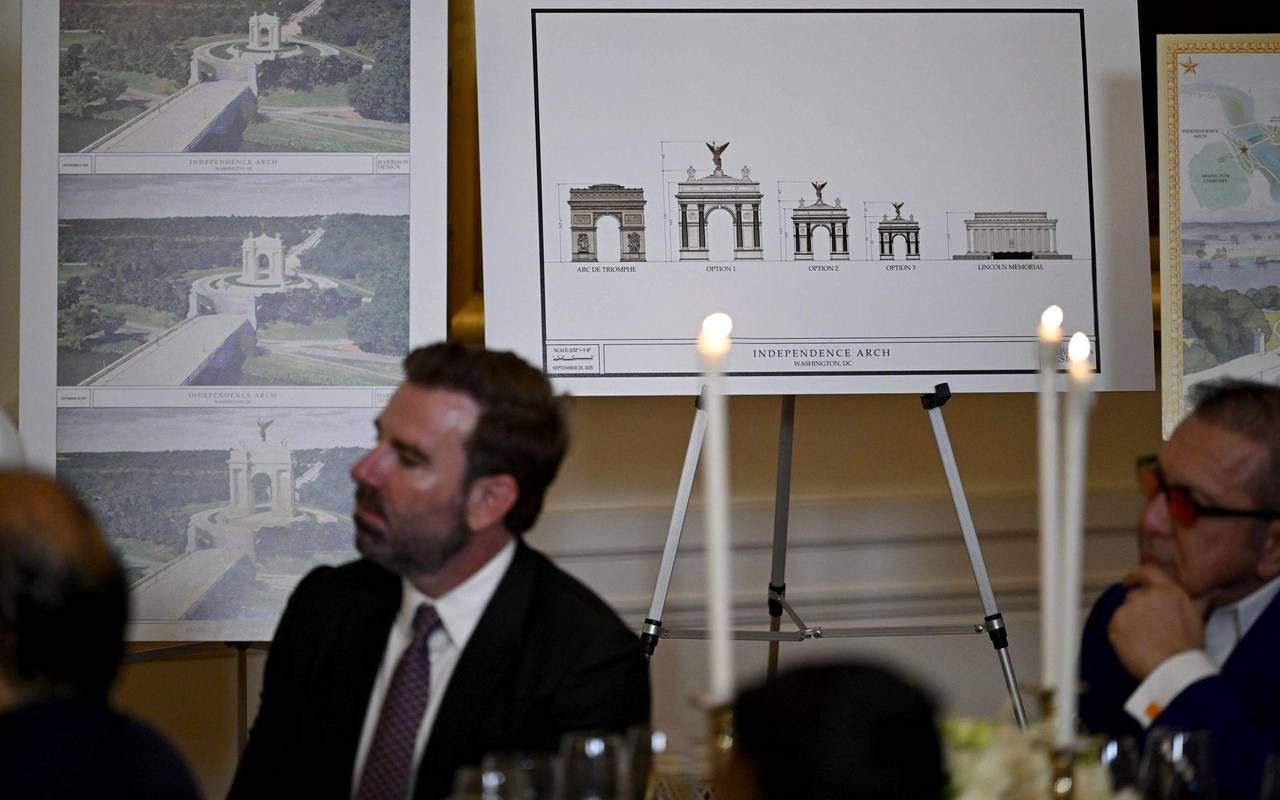 US-Präsident Trump präsentiert Modell eines Triumphbogens