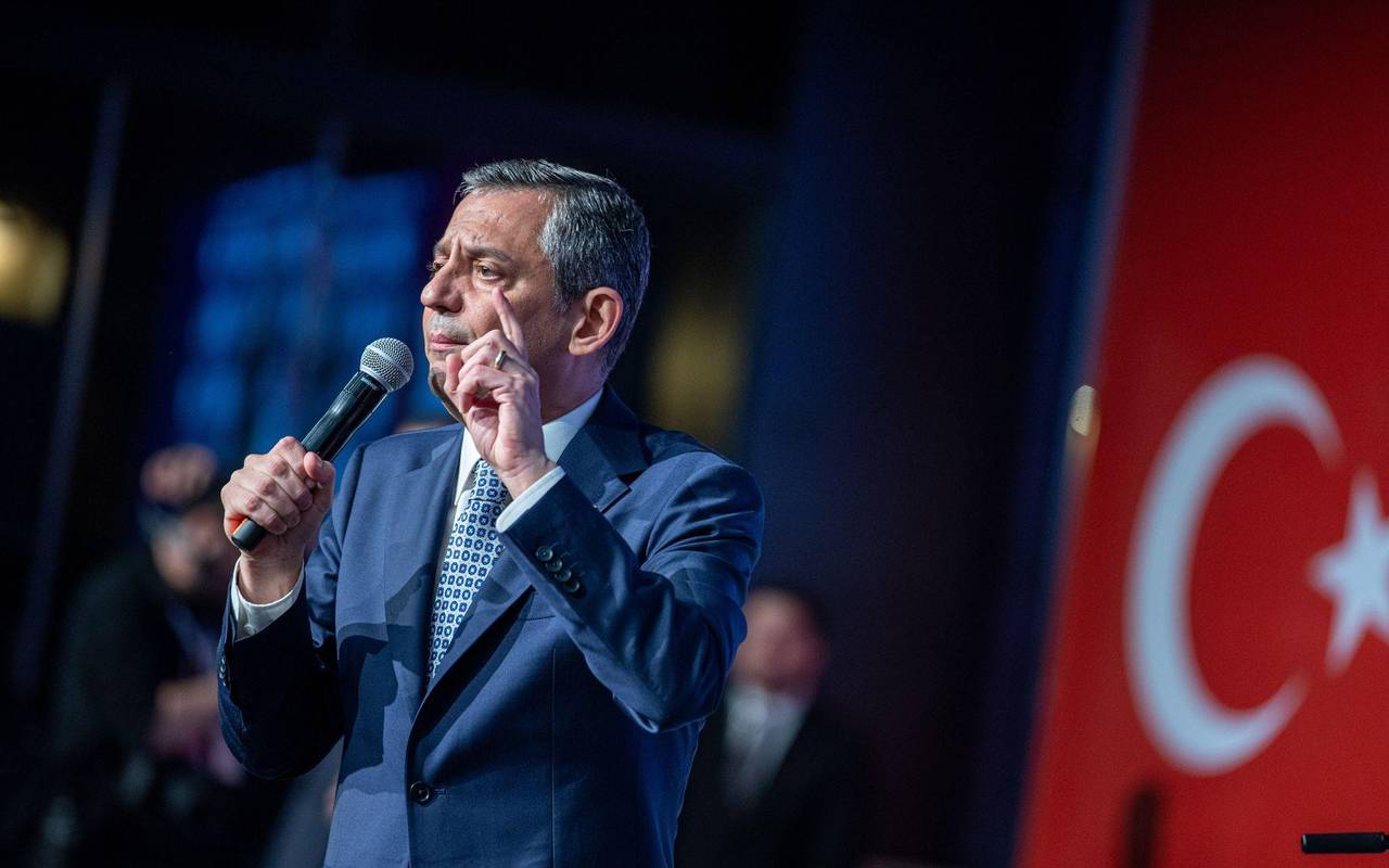 Özgür Özel