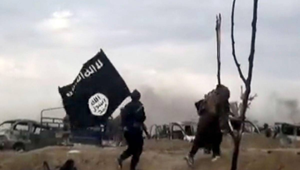 USA greifen IS in Syrien an.