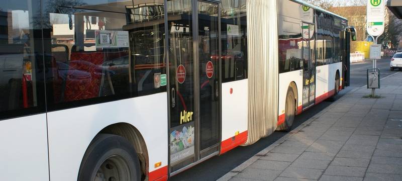 Freundinnen in Herten im Bus sexuell belästigt