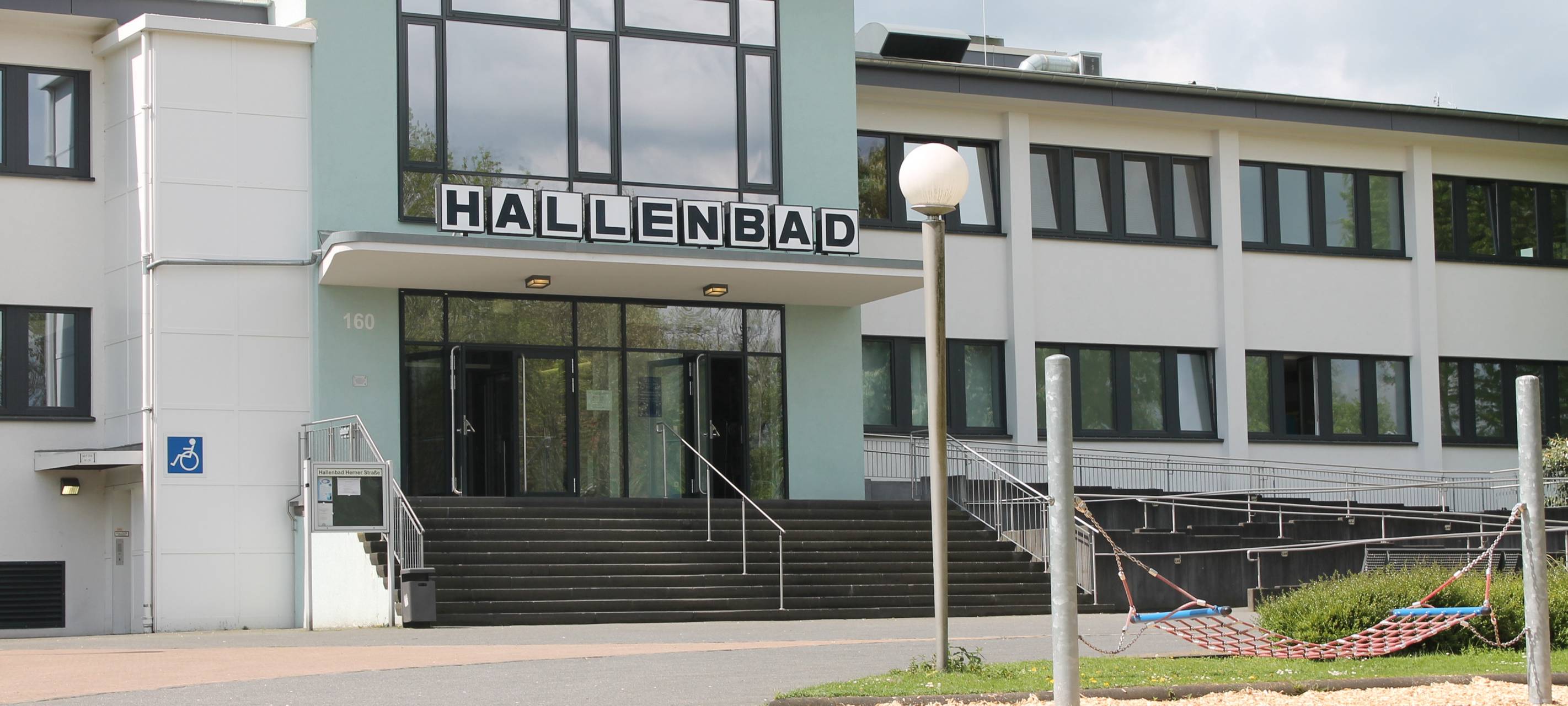 Nach Freibad-Saison: Hallenbäder öffnen wieder