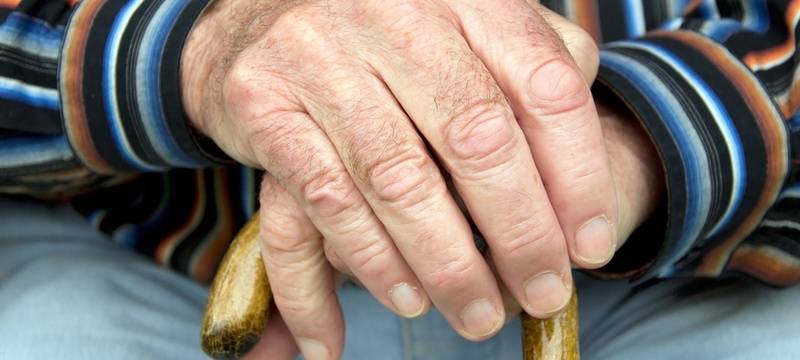 Mahnwachen gegen Altersarmut