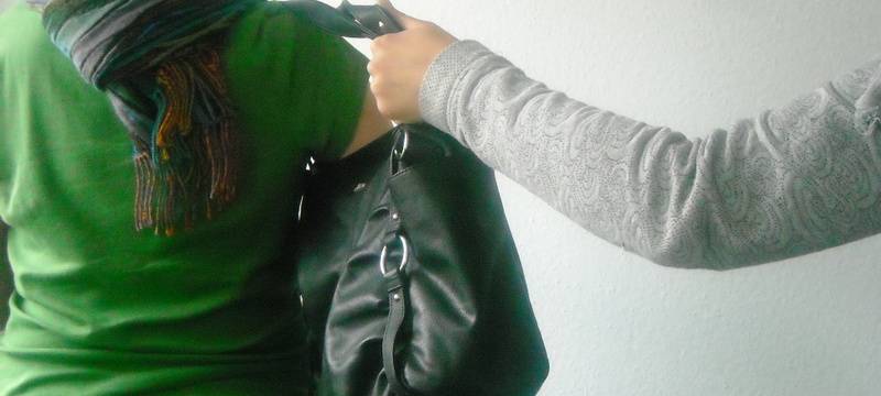 Räuber schlägt zu und flieht ohne Beute