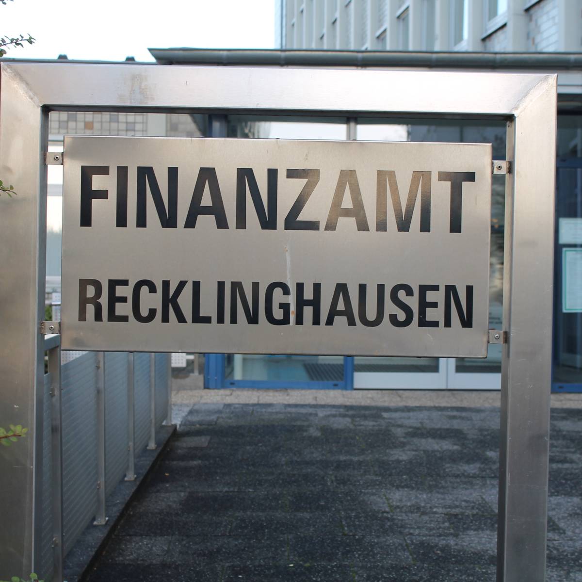 Finanzämter in NRW vergleichsweise schnell - Radio Vest