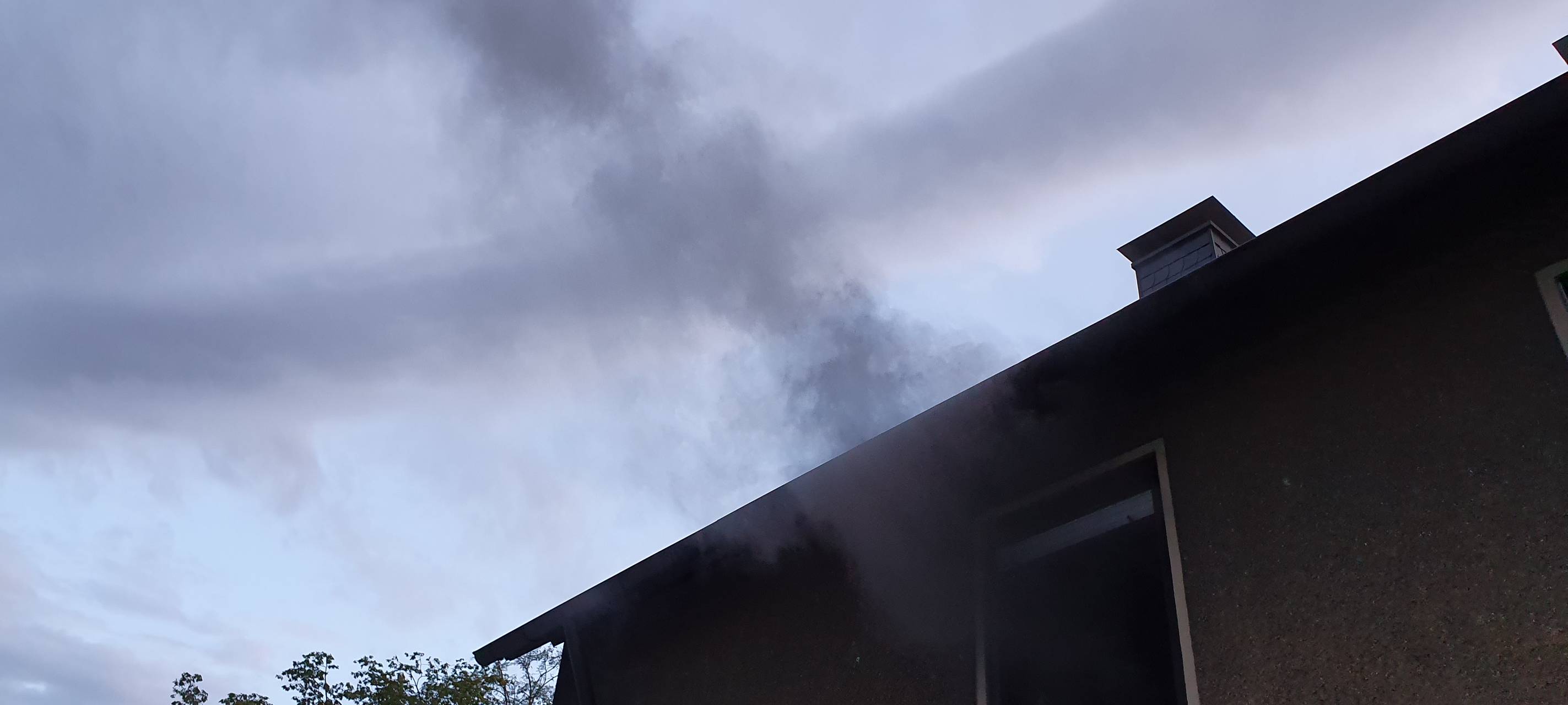 Küche bei Feuer komplett zerstört