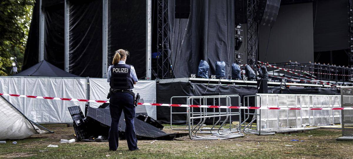 Nach Konzertunglück: Zeugenvideos gesucht