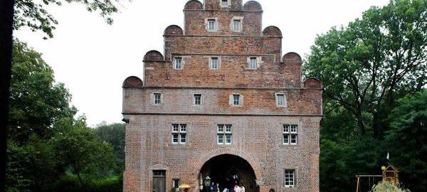 Denkmäler öffnen für Besucher