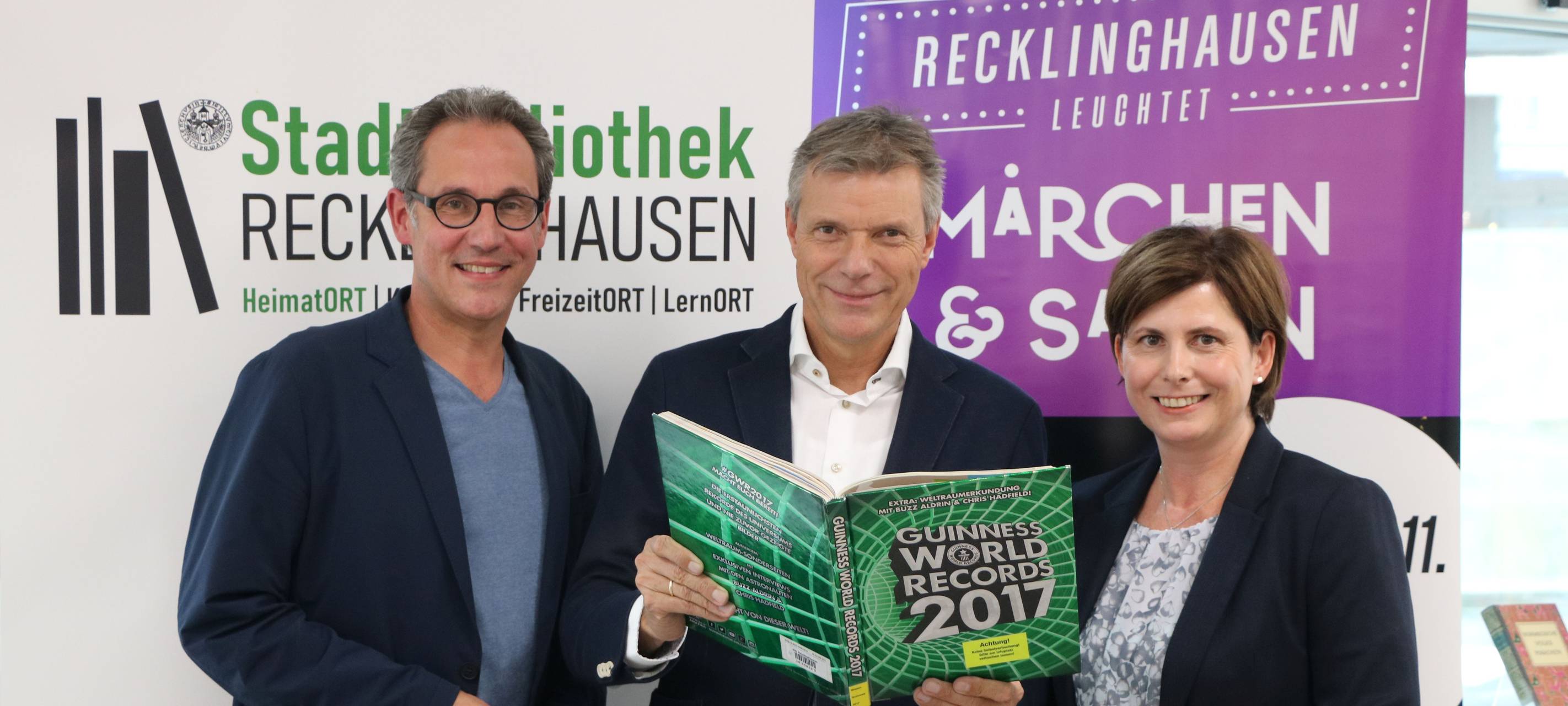 Weltrekordversuch im Dauervorlesen erfolgreich