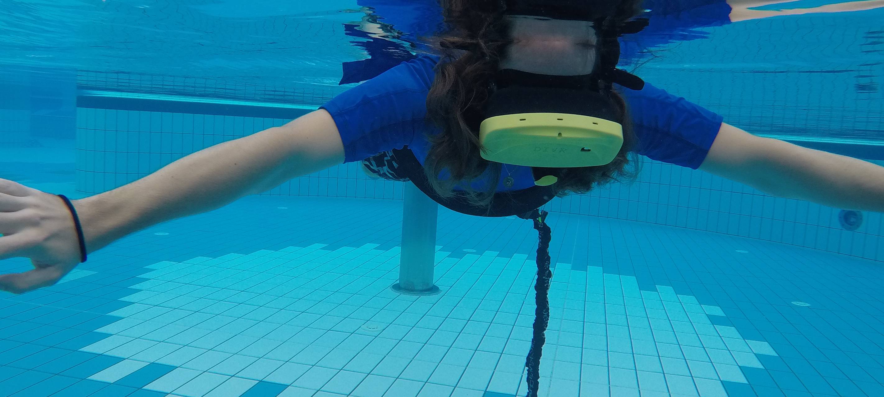 Mit VR-Brille im Atlantis schnorcheln