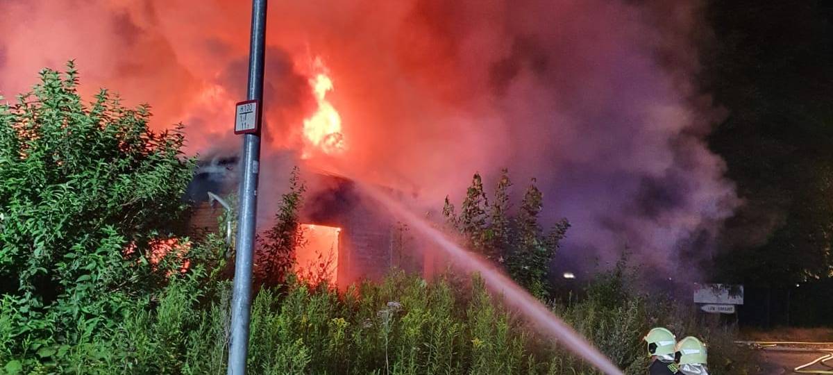 Leerstehendes Wohnhaus komplett abgebrannt