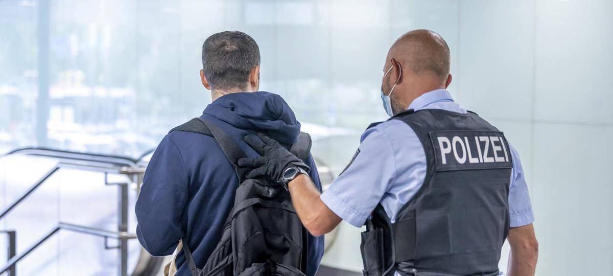 260 Verstöße gegen 3G-Regel in Bus und Bahn