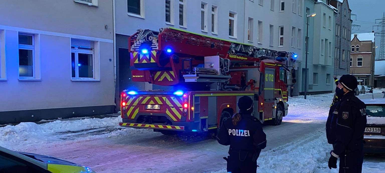Warnung vor Eiszapfen: Mehrere Feuerwehreinsätze