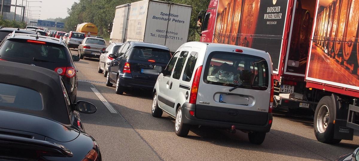 Leitplanken auf Autobahnen im Vest werden repariert