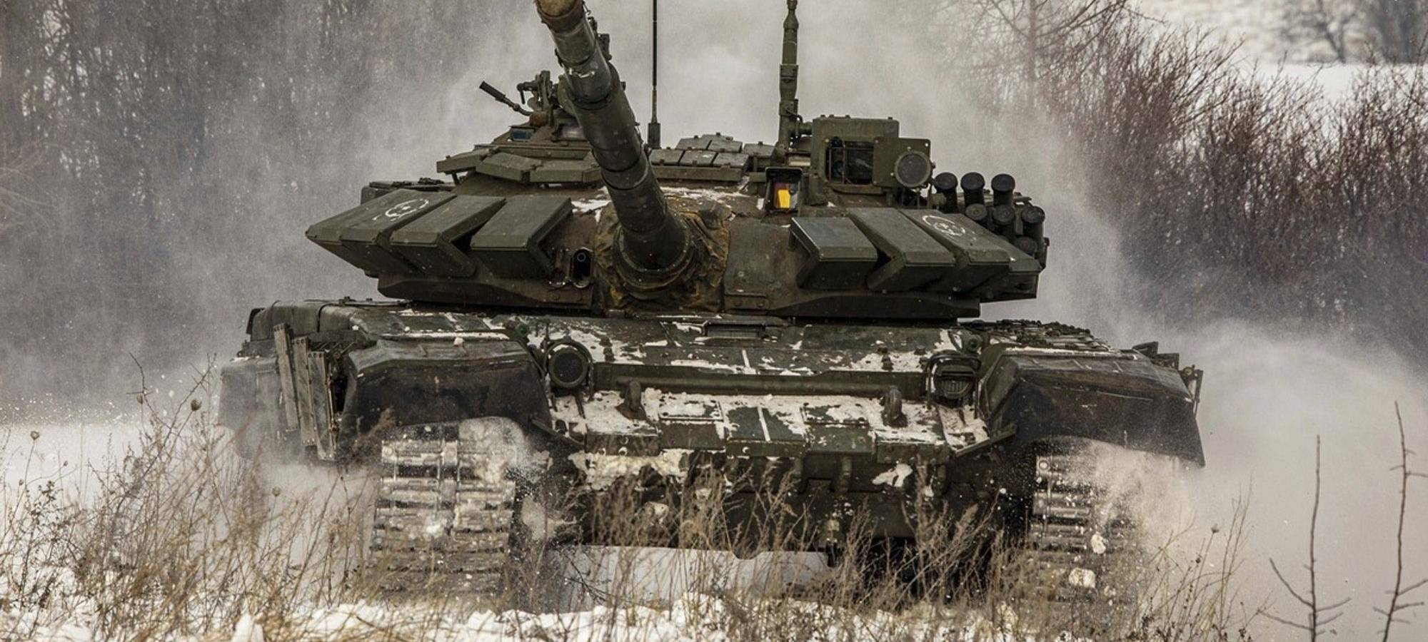 Menschen wollen für Frieden demonstrieren und beten