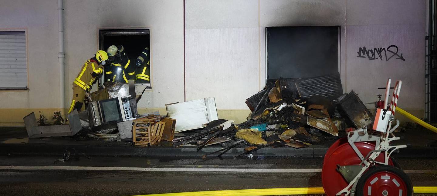 Erdgeschosswohnung bei Brand komplett zerstört