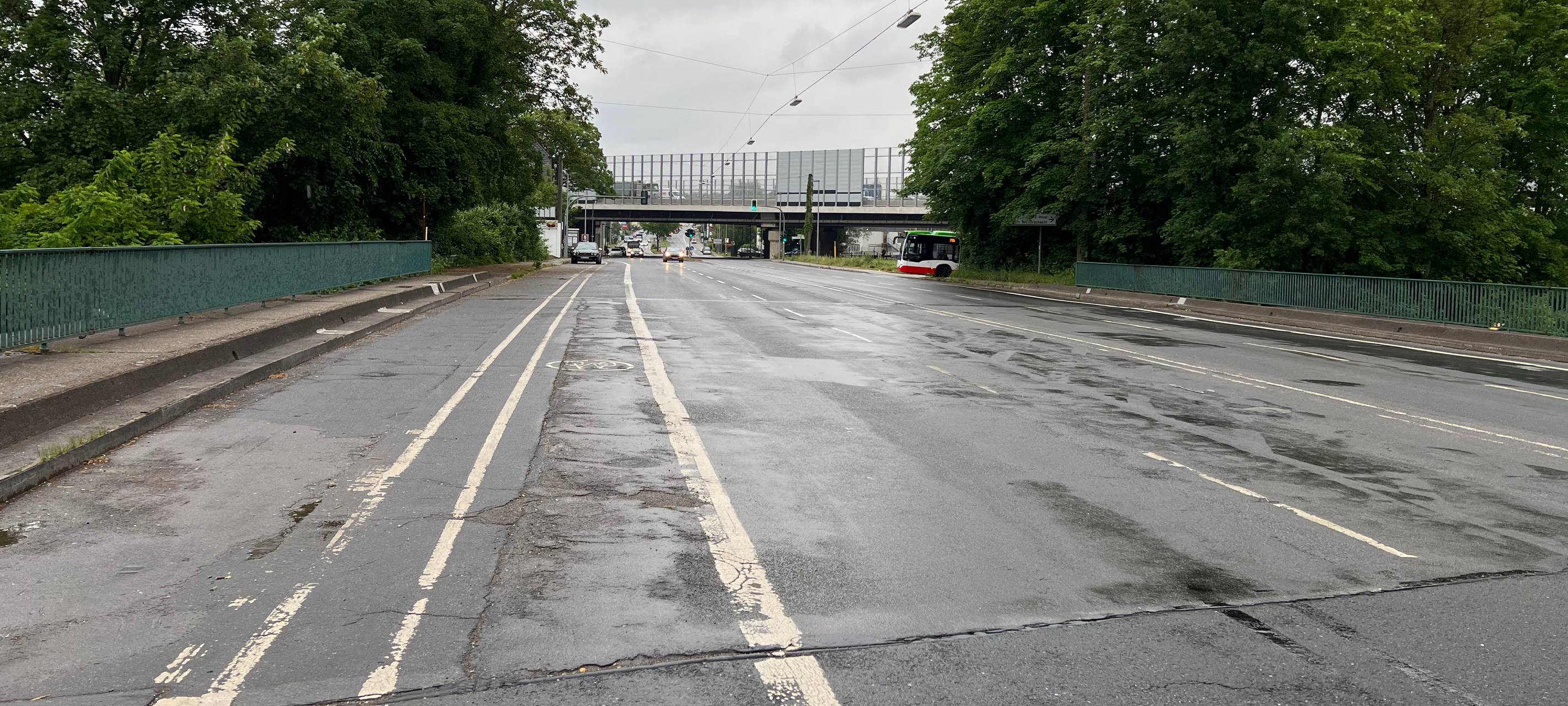 Pilotprojekt: Pop Up Radweg auf der Friedrich-Ebert-Straße