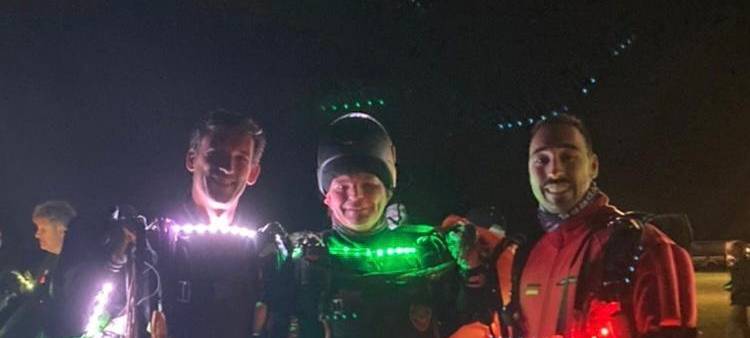 Rekordversuch im Formationsspringen in Marl geglückt