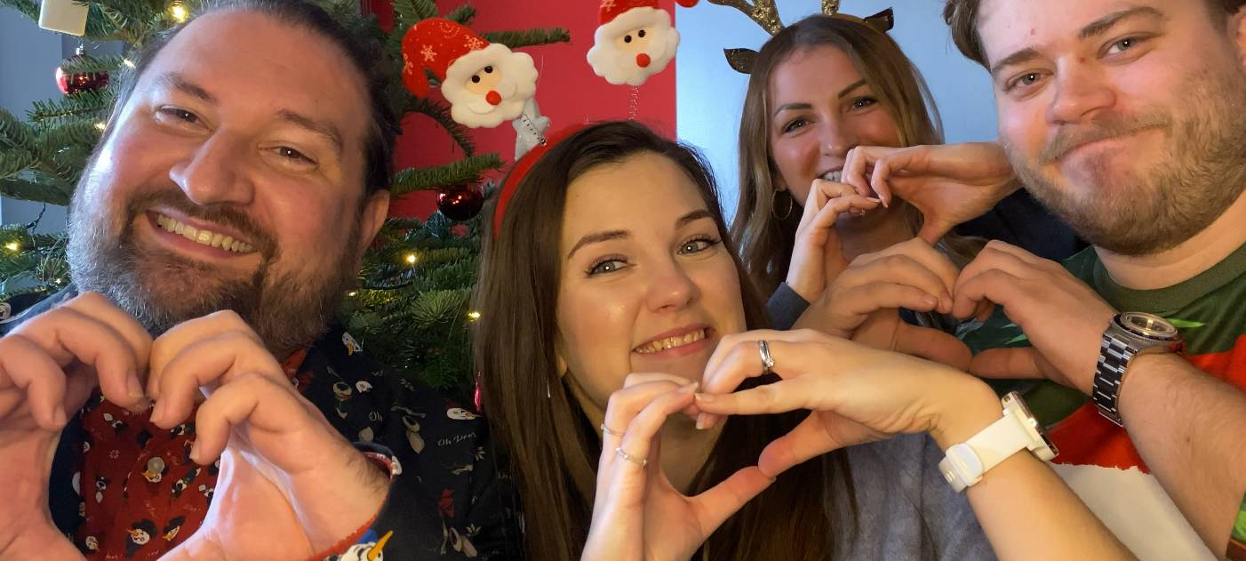 Das Radio Vest Morgenteam wünscht frohe Weihnachten!