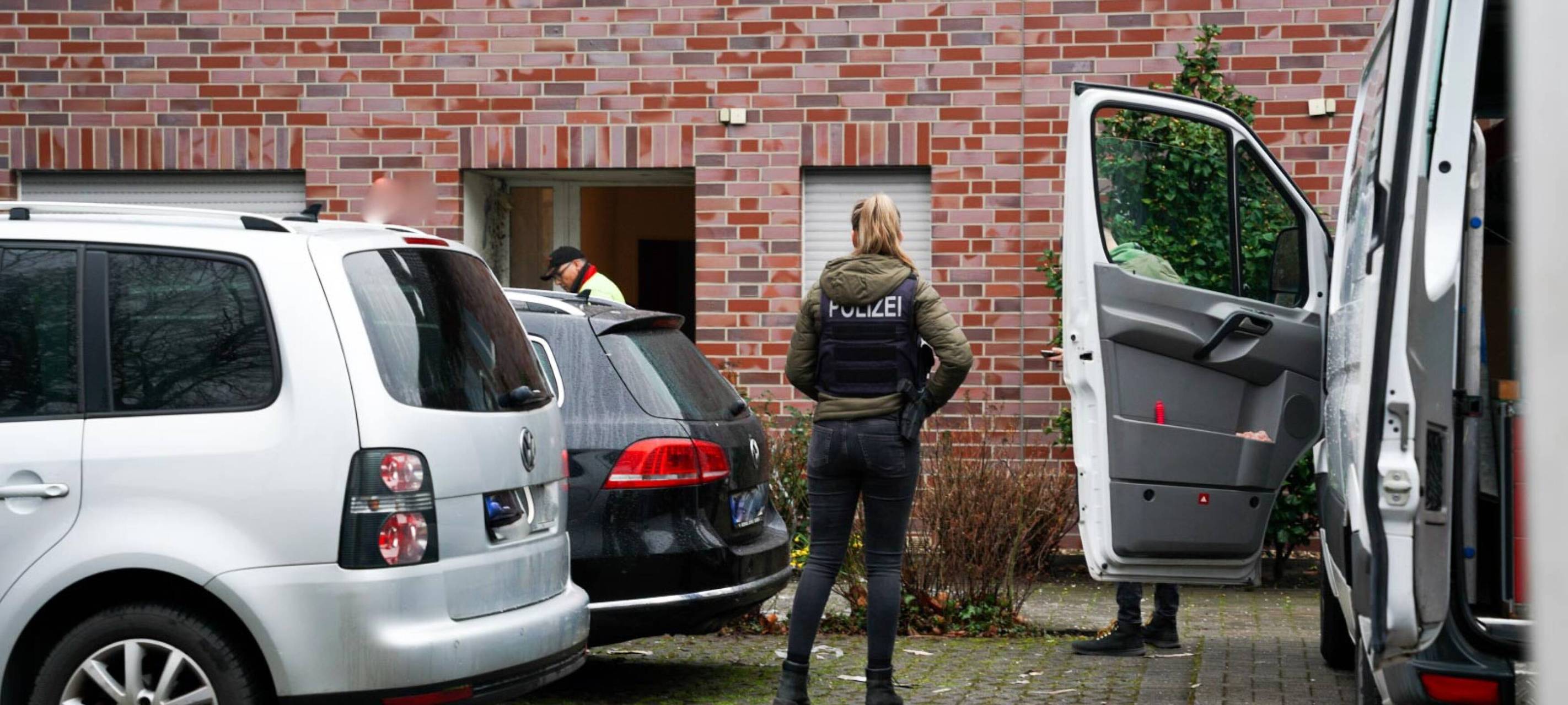 Gelsenkirchen: Großer Polizeieinsatz vor Revierderby