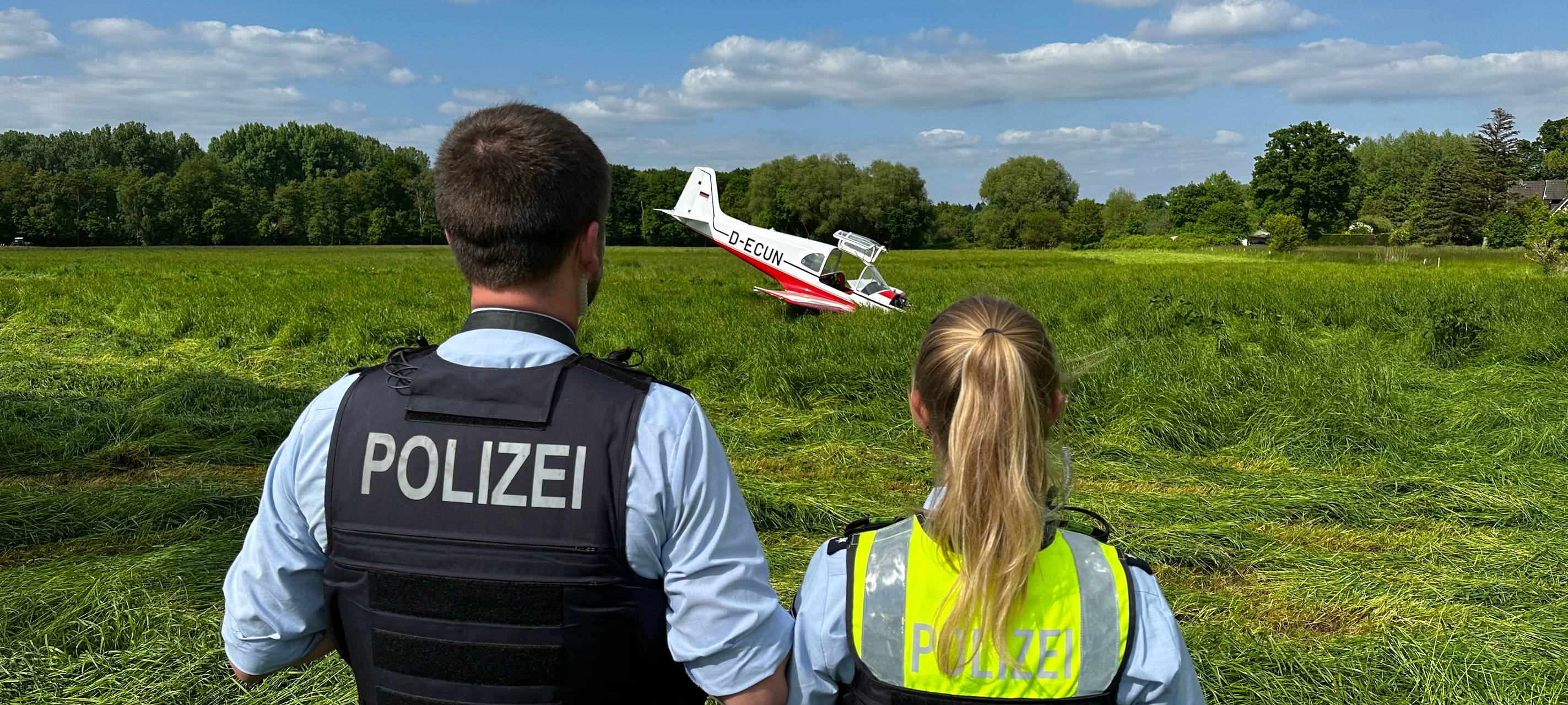 Recklinghausen / Marl: Flugzeug muss notlanden