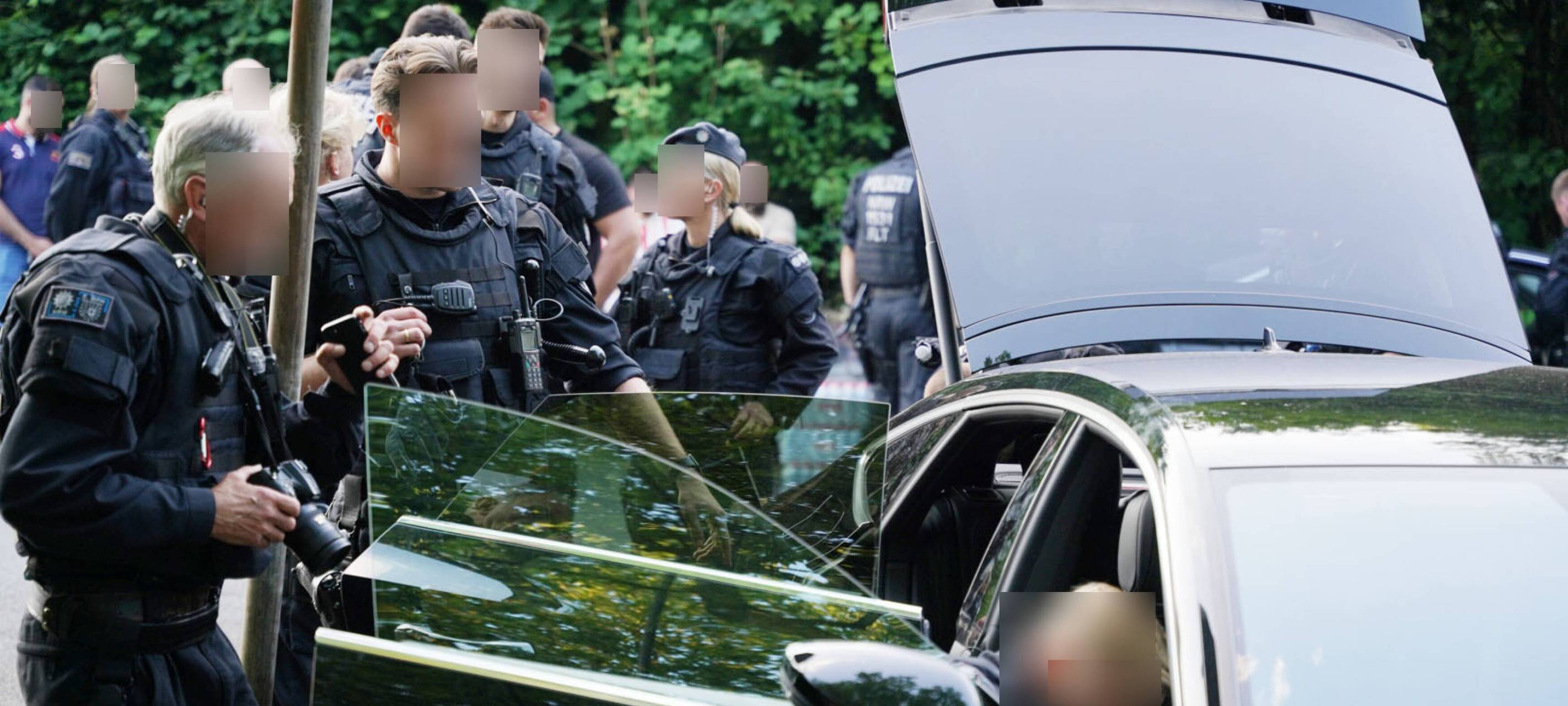 Dursuchungen nach Massenschlägerei in Castrop-Rauxel