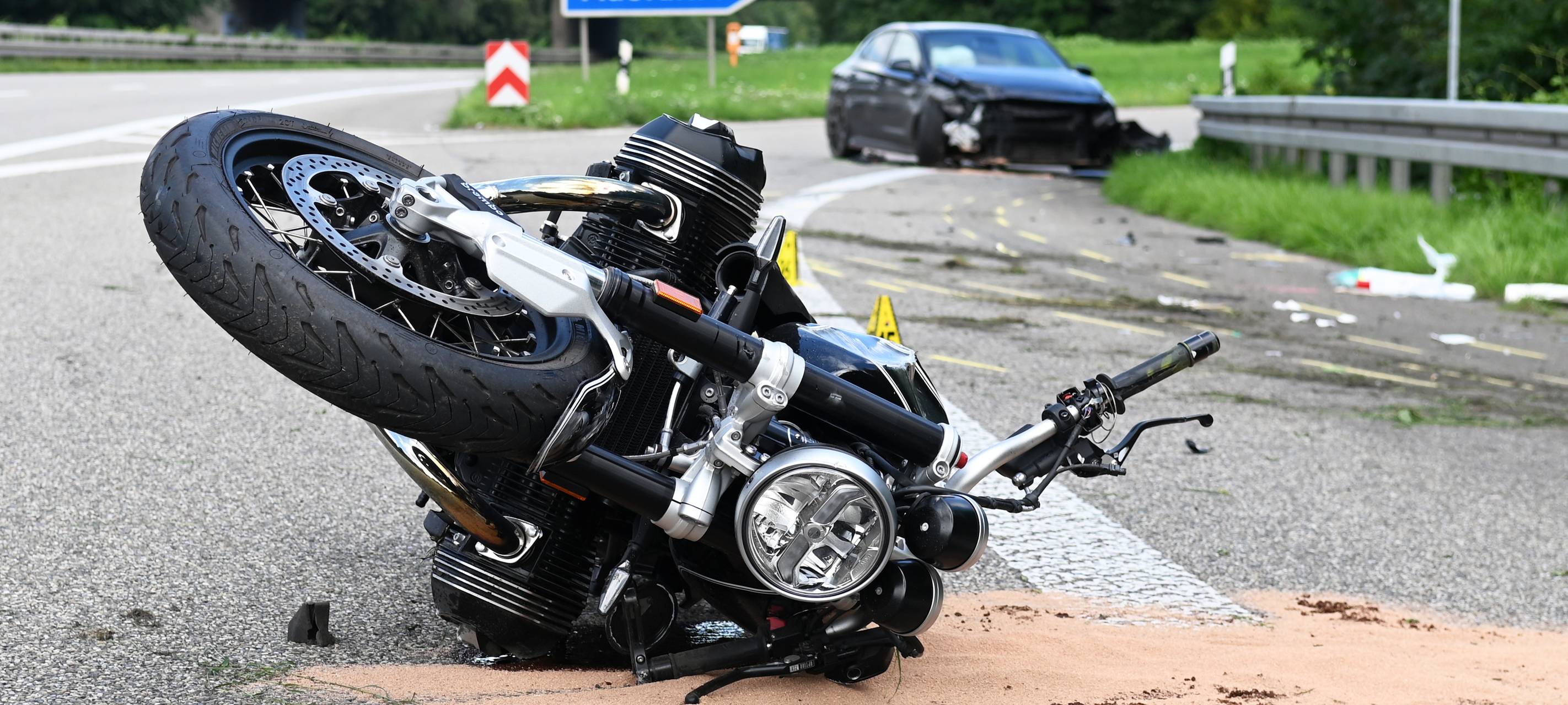 Motorradfahrer stirbt nach Unfall auf der A52 bei Dorsten