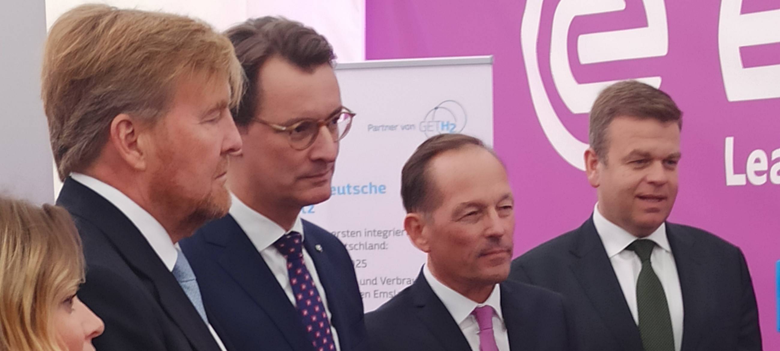 König Willem-Alexander wird im Chemiepark Marl emfpangen