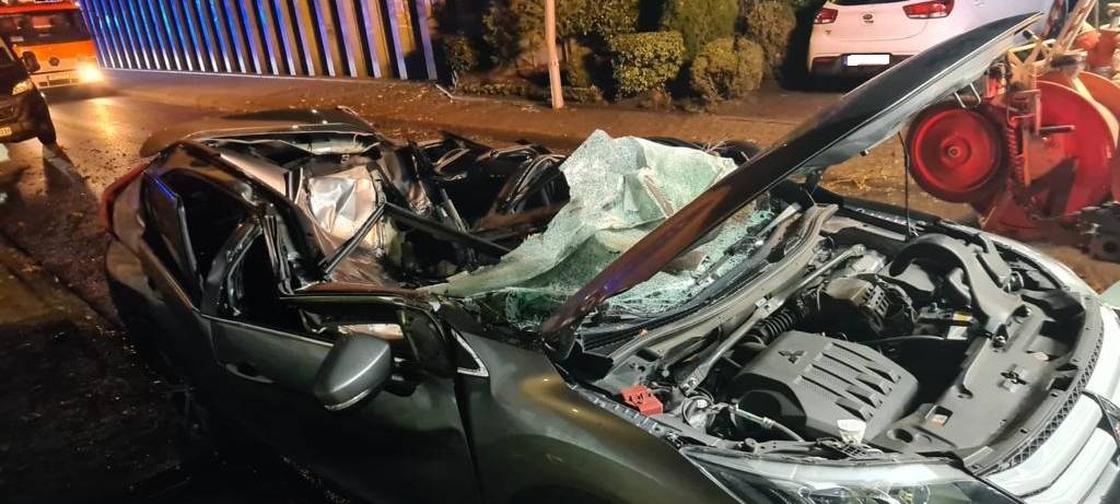 Auto stürzt von Brücke in Datteln