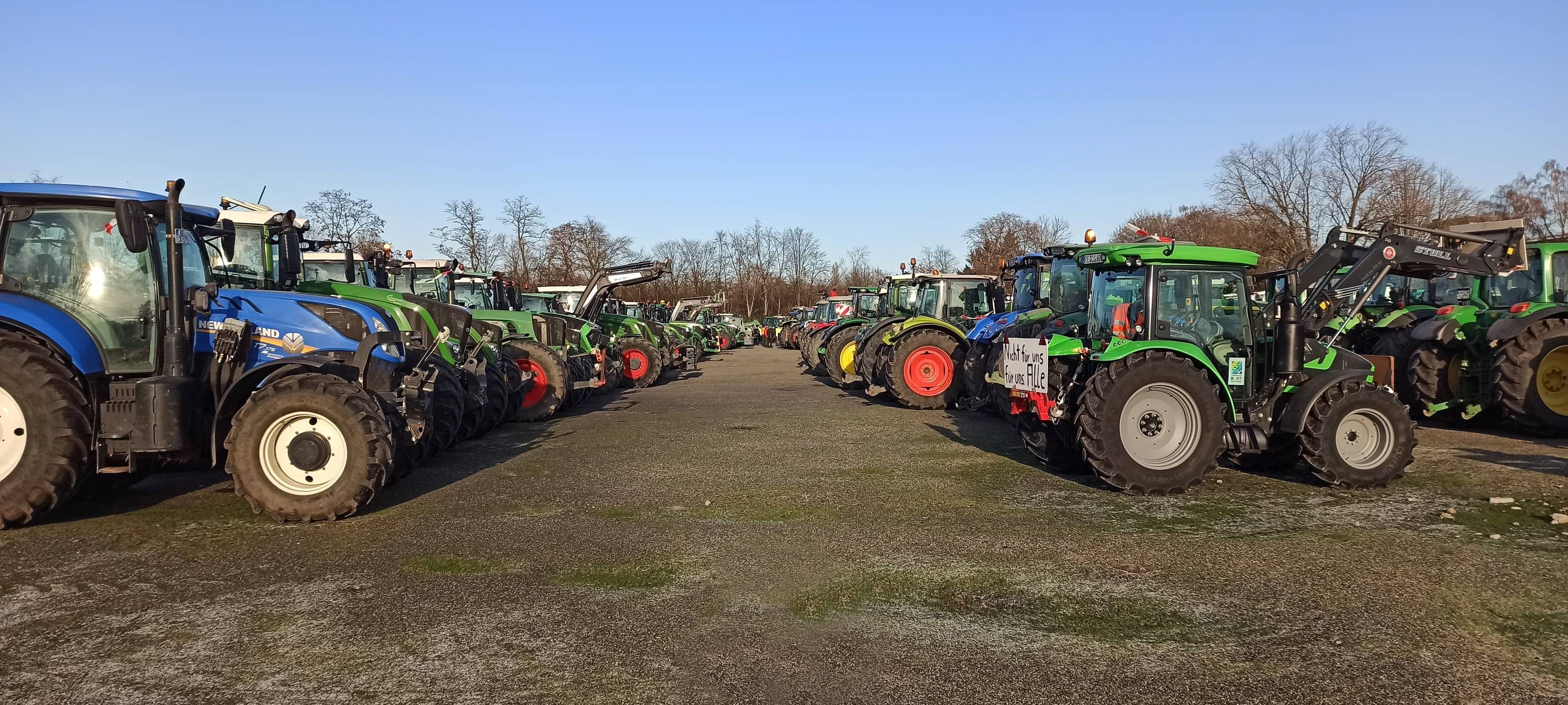Bauern-Proteste: 500 Trecker rollten durch Recklinghausen
