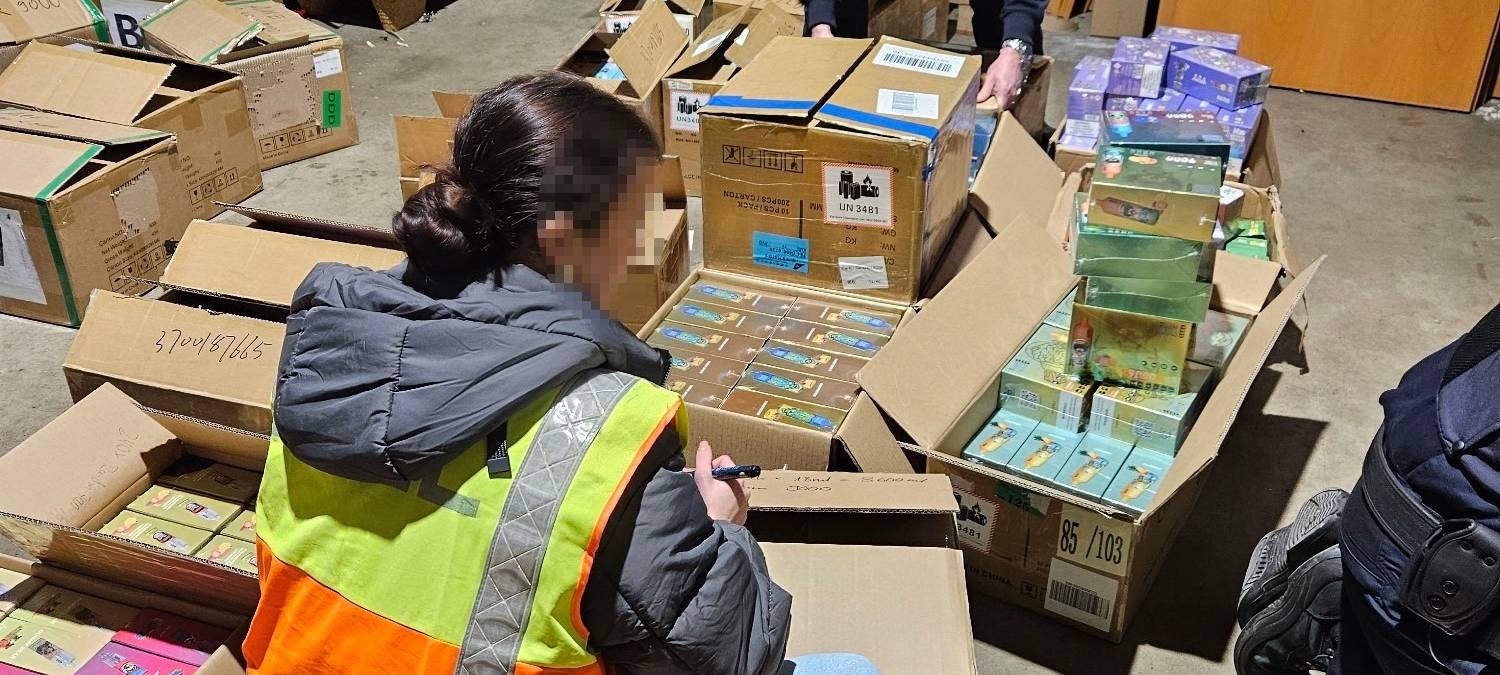 Zoll findet in Castrop-Rauxel tausende E-Zigaretten