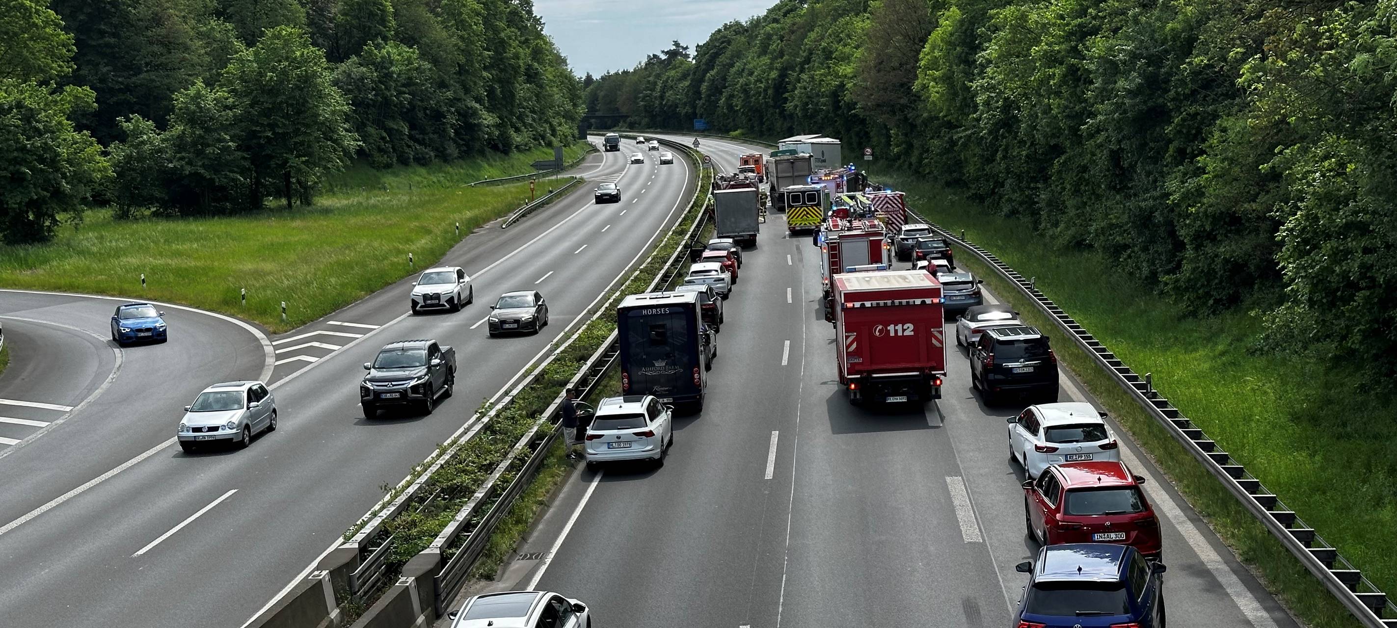 Unfall mit mehreren LKW auf A43 in Haltern