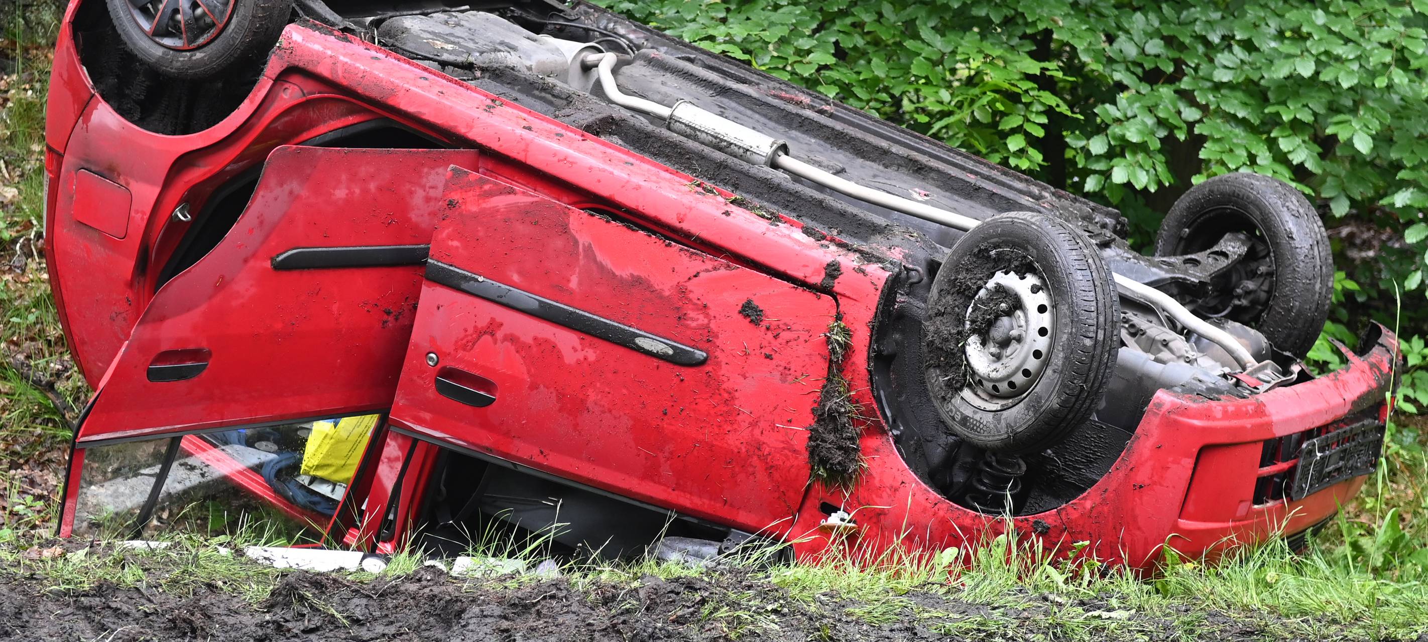 Auto auf dem Dach: Schwerer Unfall in Haltern