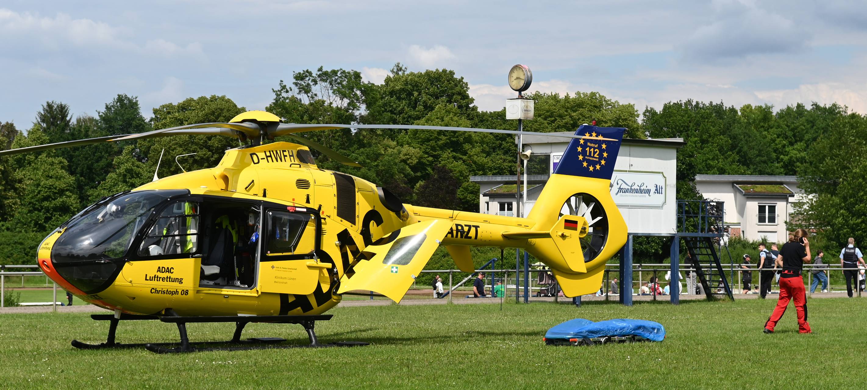 Dorsten: Fußballspiel endet in Rettungsaktion