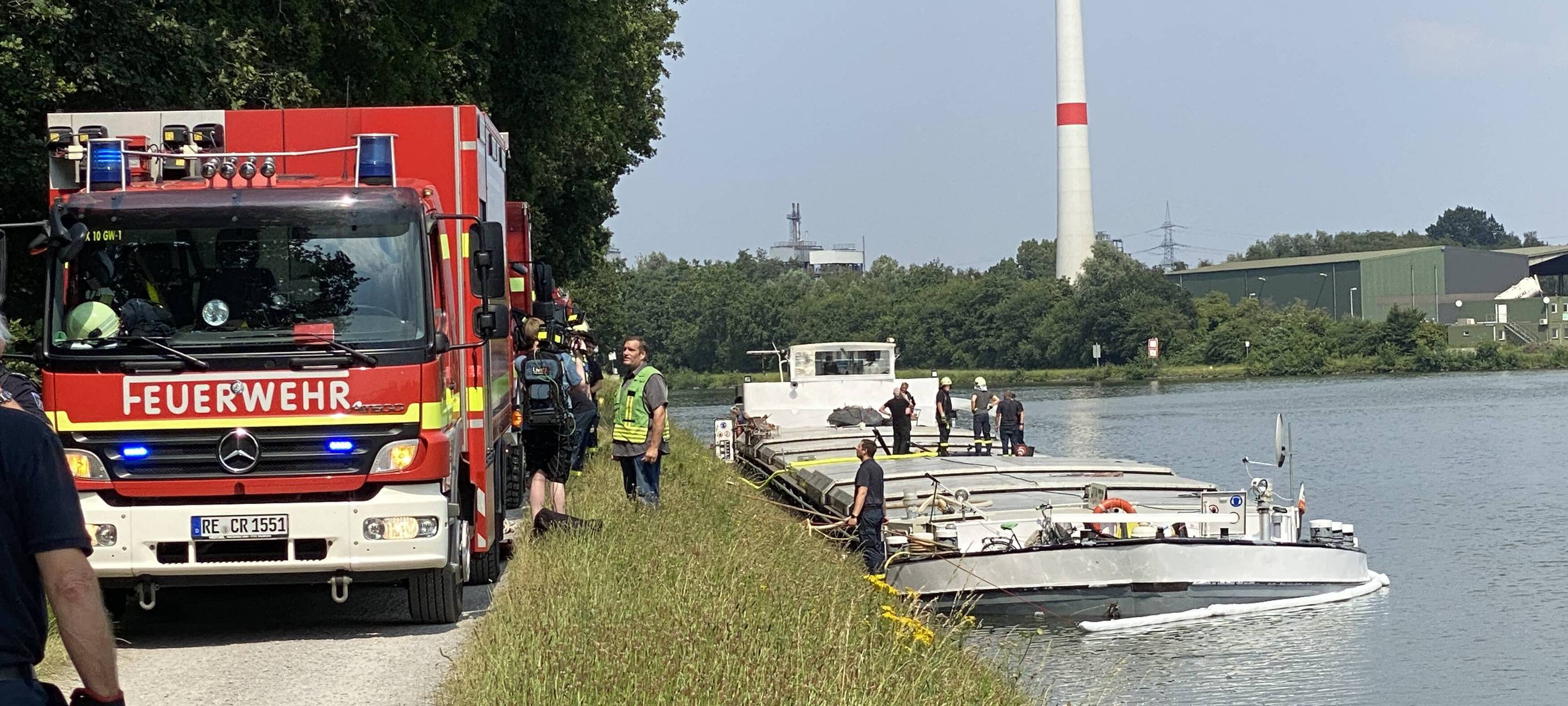 Castrop-Rauxel: Schiff verunglückt auf Rhein-Herne-Kanal