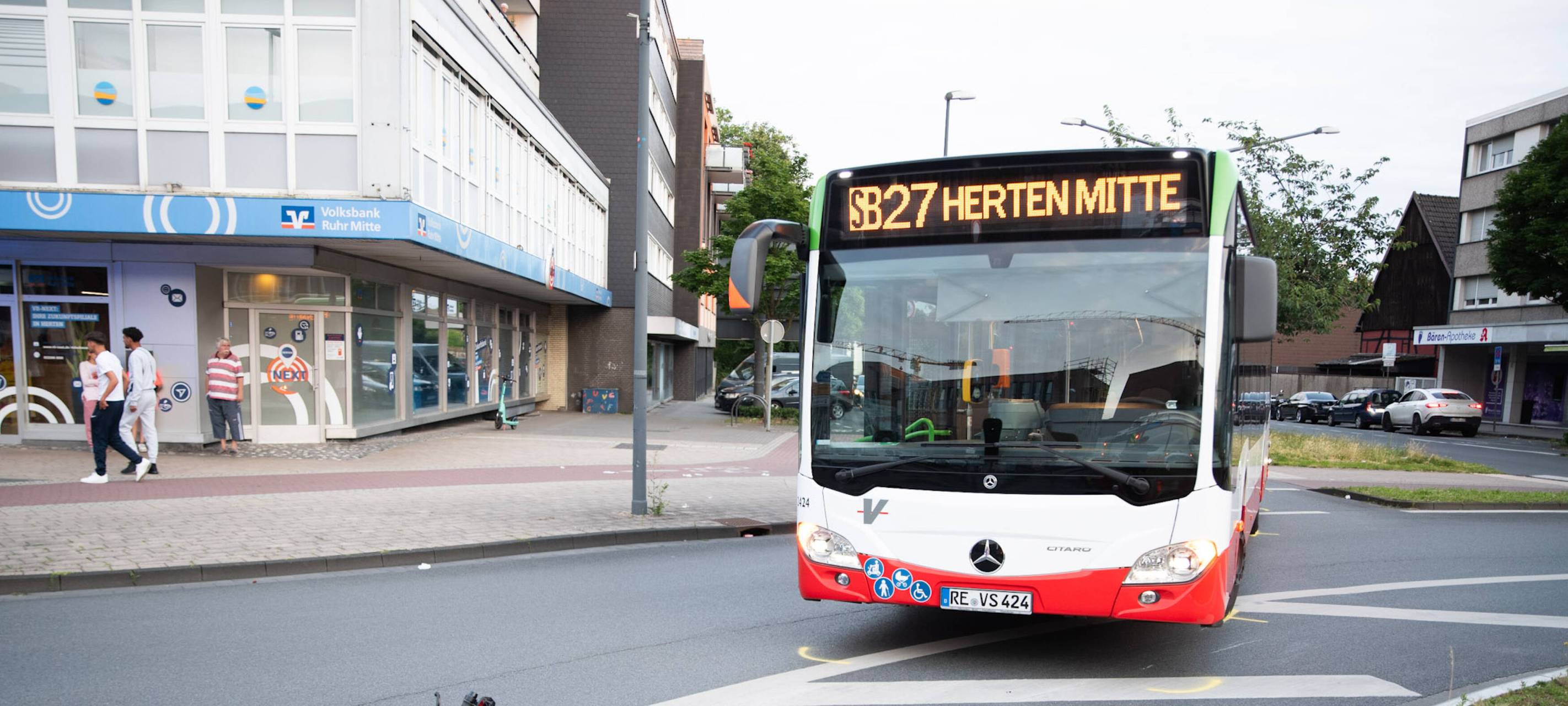Sieben Verletzte bei Unfall am Busbahnhof in Herten
