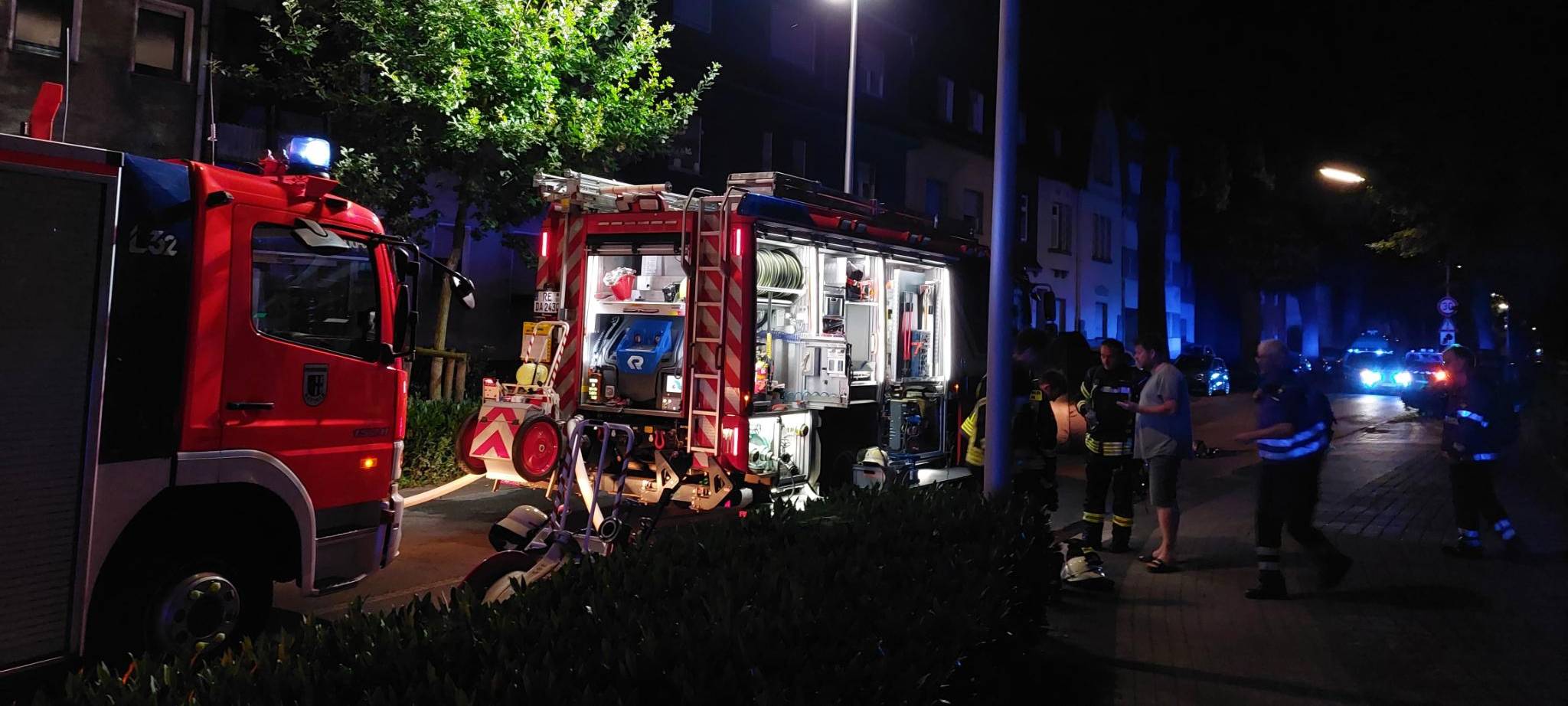 Mehrere Feuerwehren waren zu dem Brand auf der Lohstraße ausgerückt.