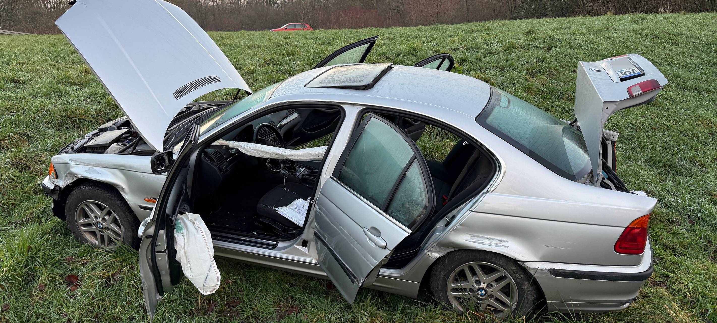 Fahrer flüchtet nach Unfall bei A31 in Dorsten