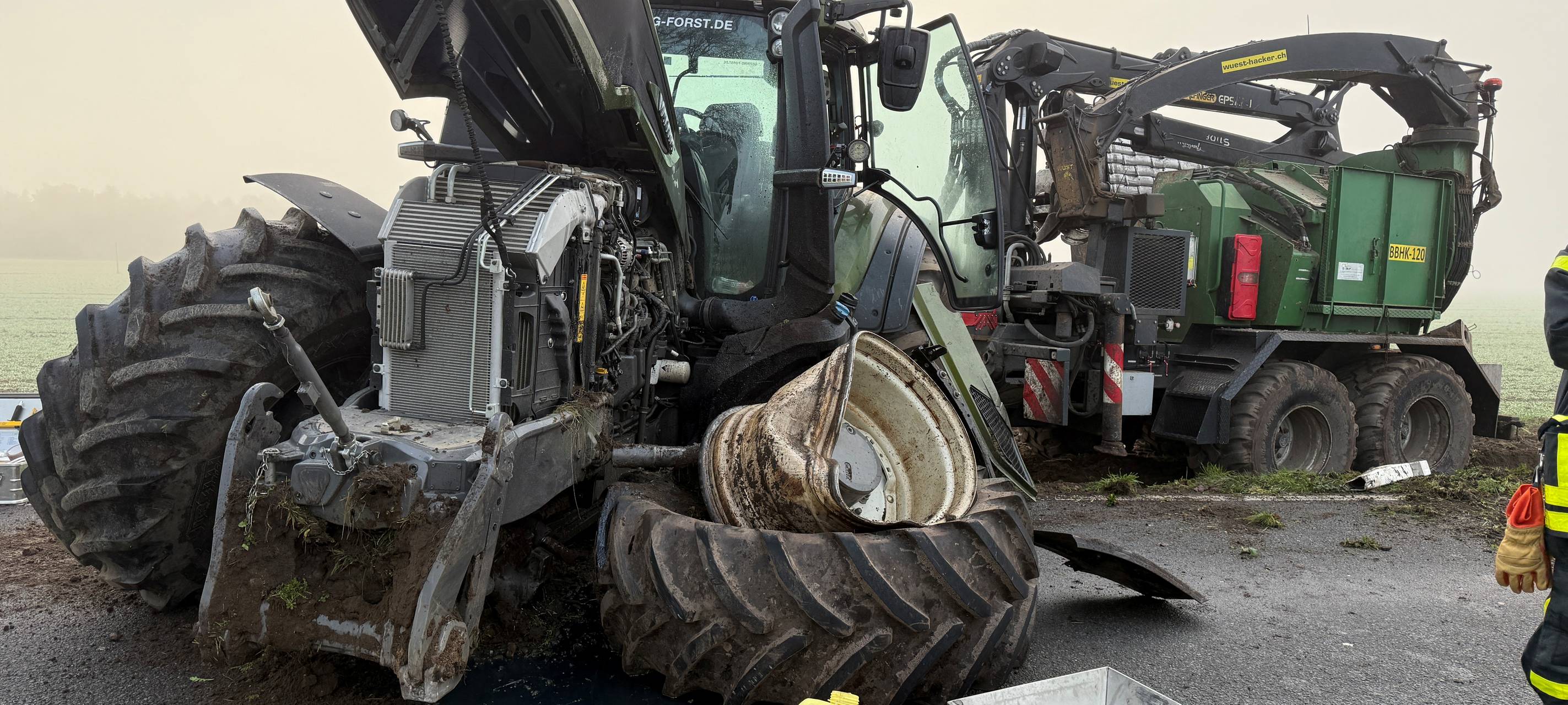 Dorsten: Unfall mit Traktor und Auto
