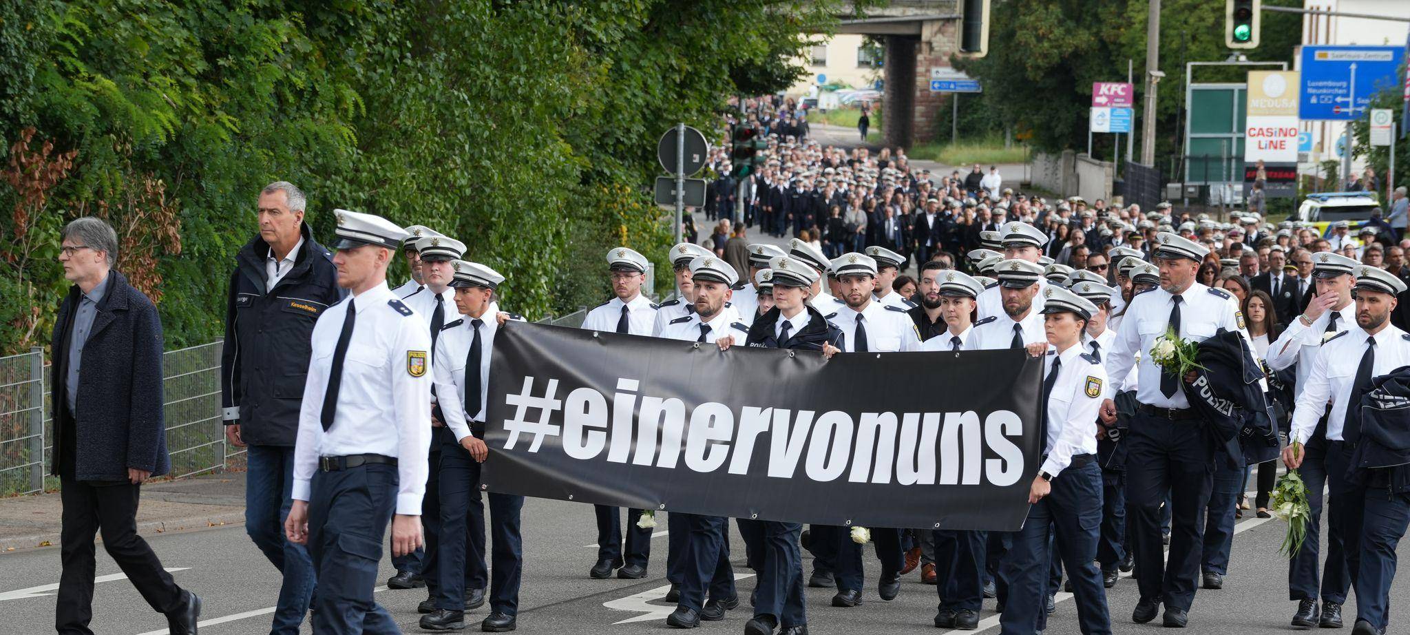 Trauerfeier für erschossenen Polizisten