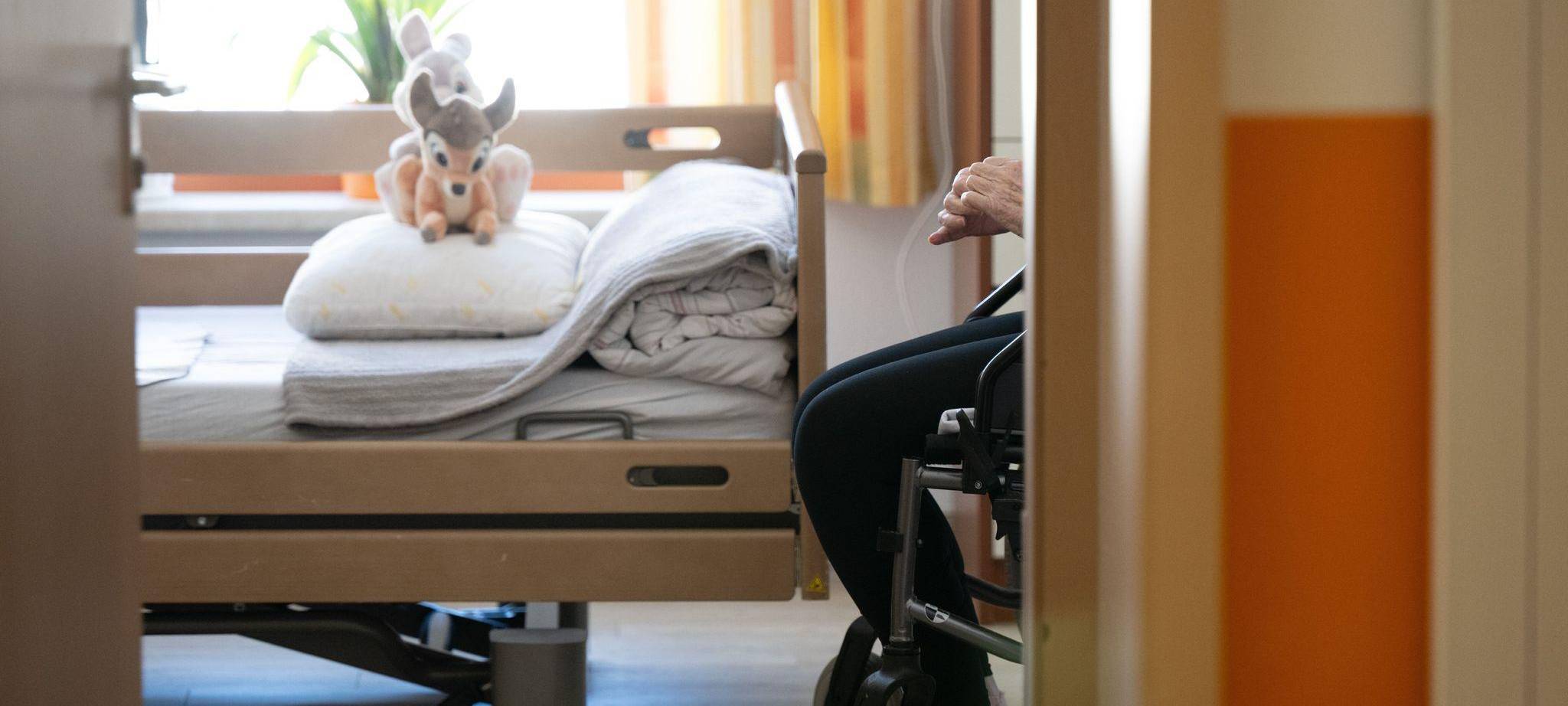 Blick in ein Zimmer eines Pflegeheims