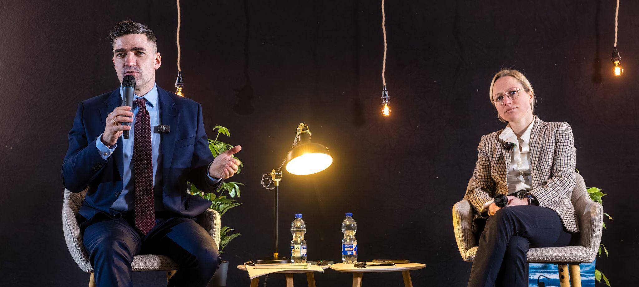 Martin Sellner und AfD-Politikerin Lena Kotré