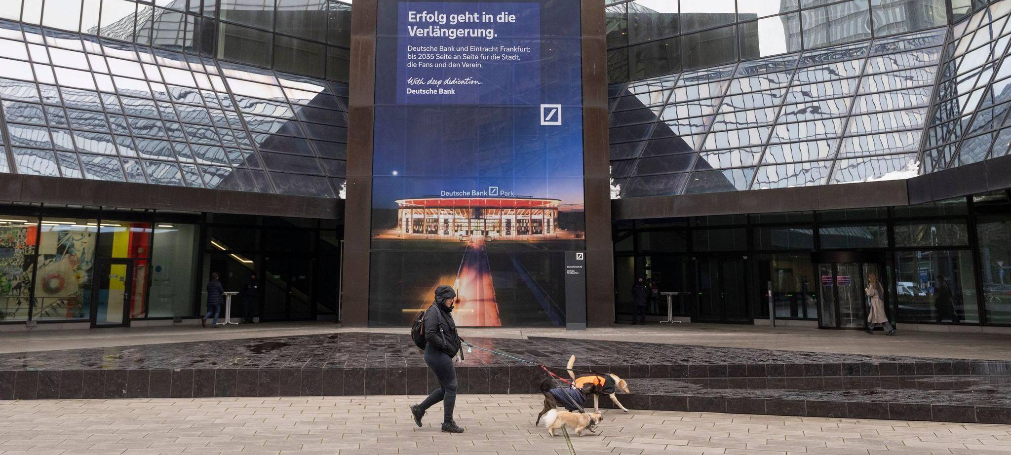 Razzia bei der Deutschen Bank