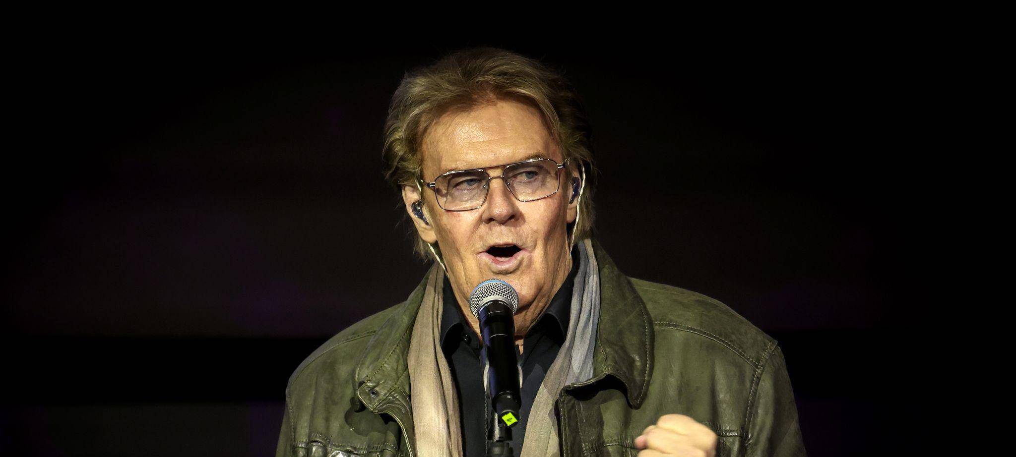 Howard Carpendale gibt Konzert im Schlager-Café