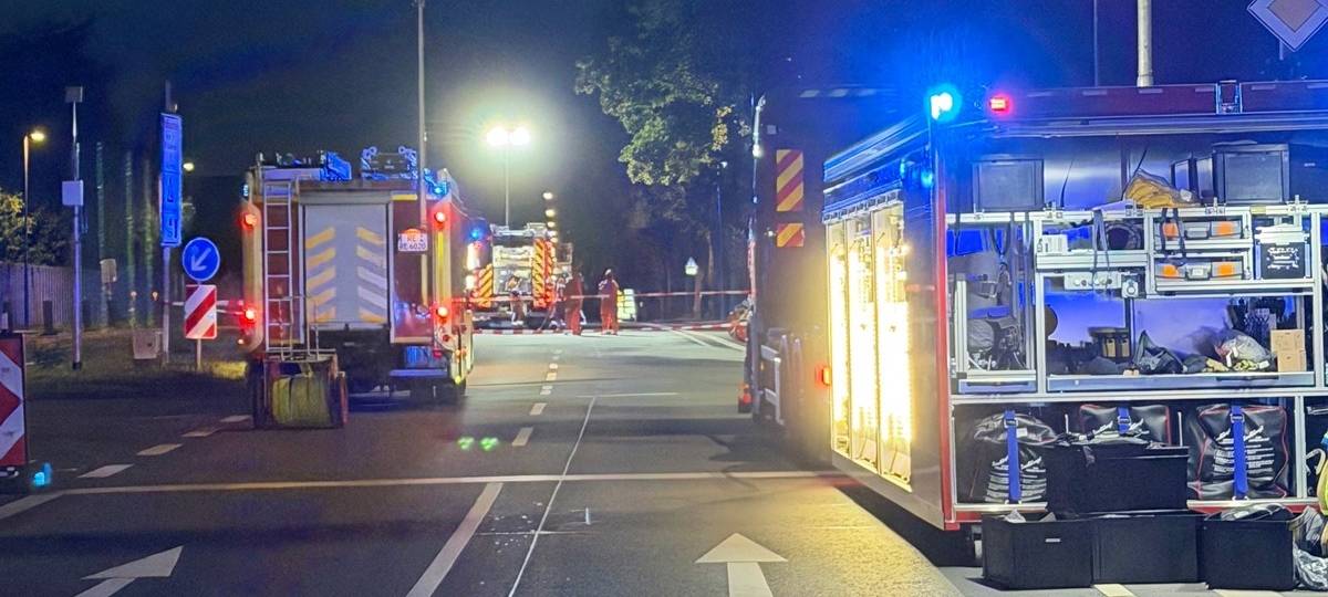 Die Feuerwehr Recklinghausen fand Spuren der Säure auch auf der Autobahn bis nach Herne.