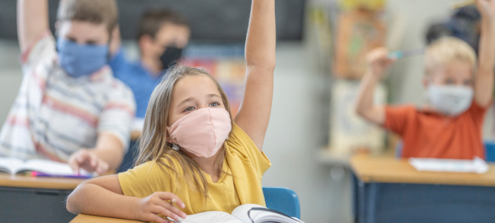 Schulen dürfen keine interne Maskenpflicht verhängen