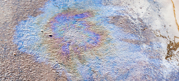 Diesel in die Emscher gekippt: Polizei ermittelt