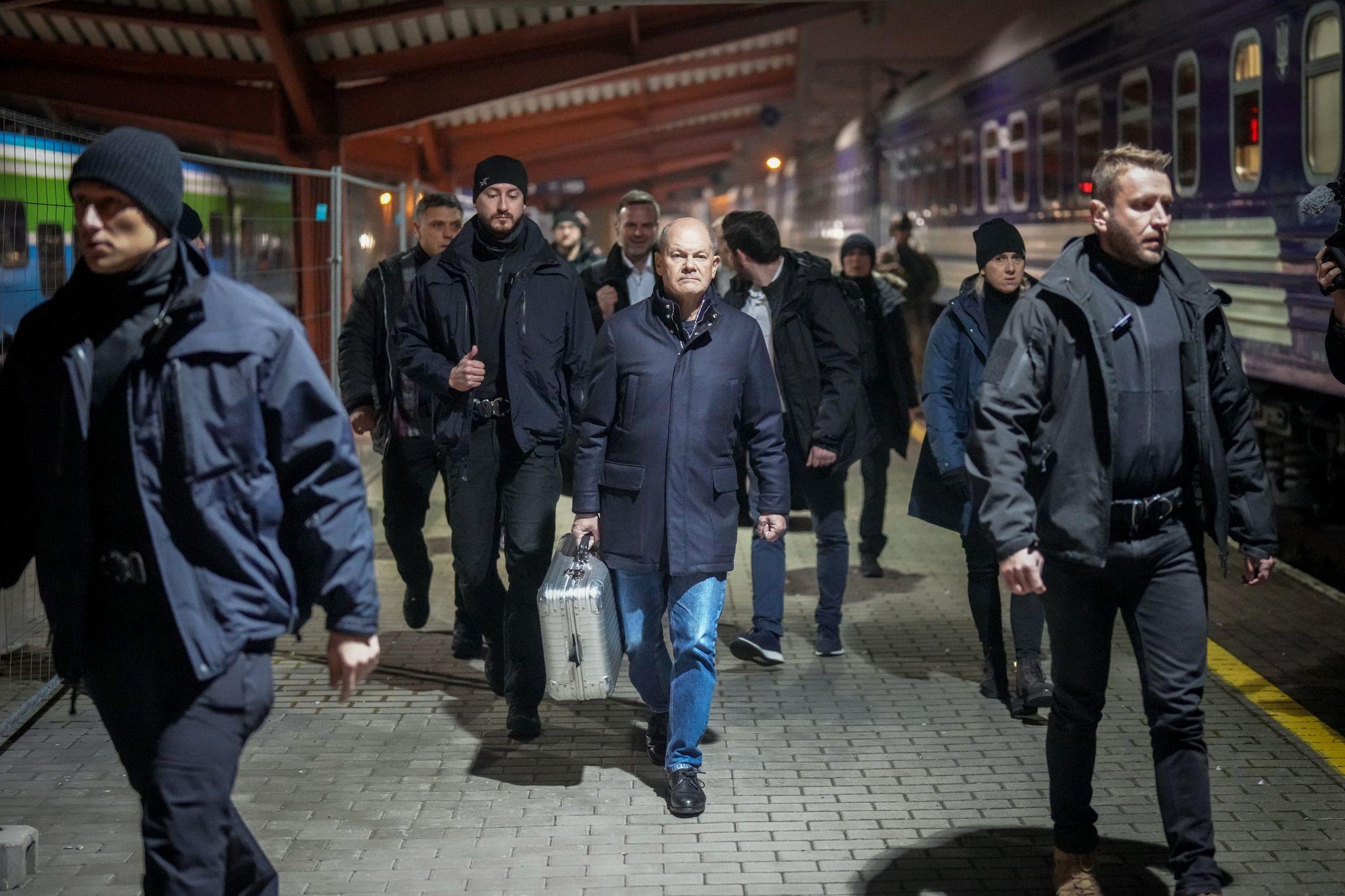 Bundeskanzler Scholz besucht die Ukraine